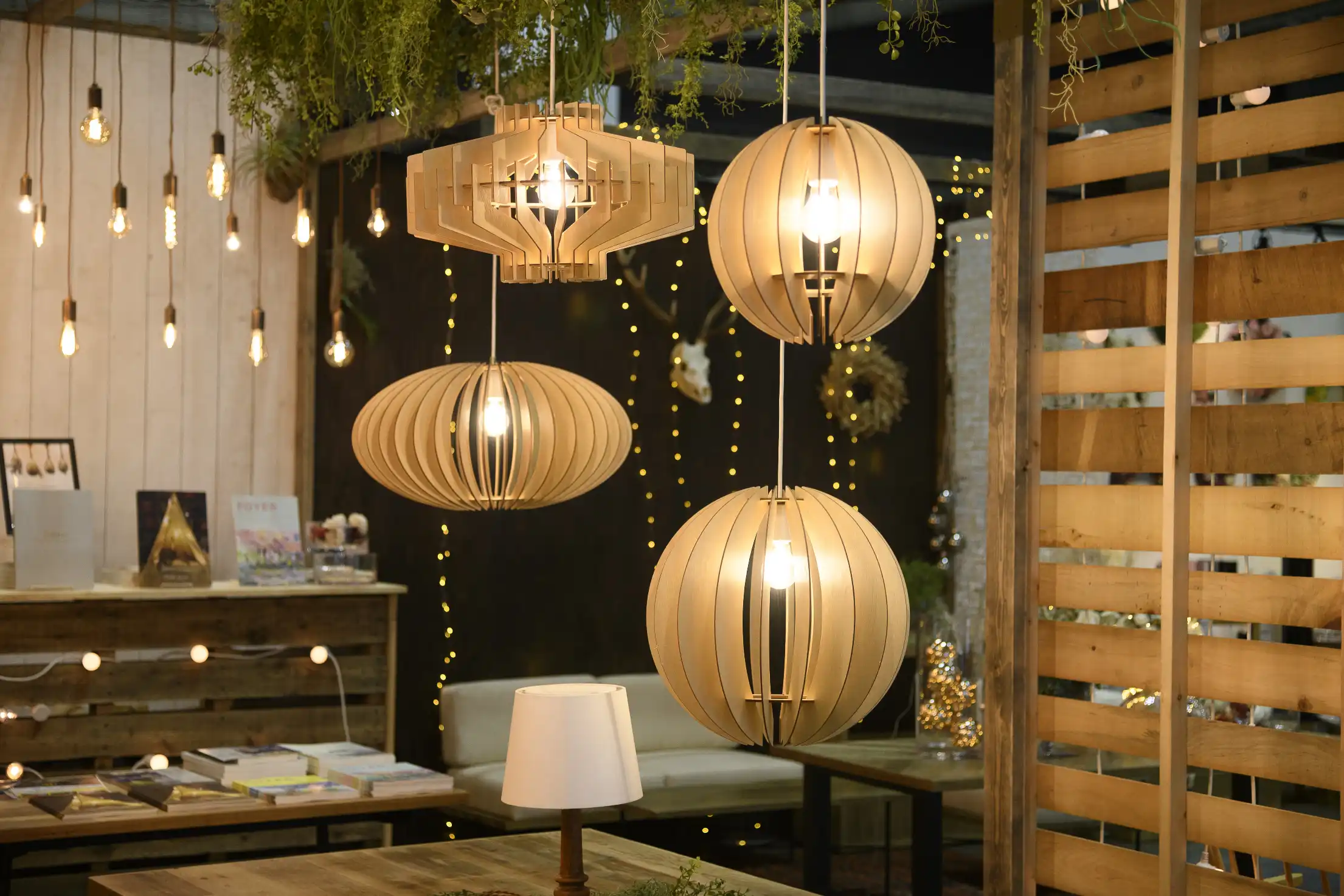 WARMS LIGHT | スワン電器 | SWAN