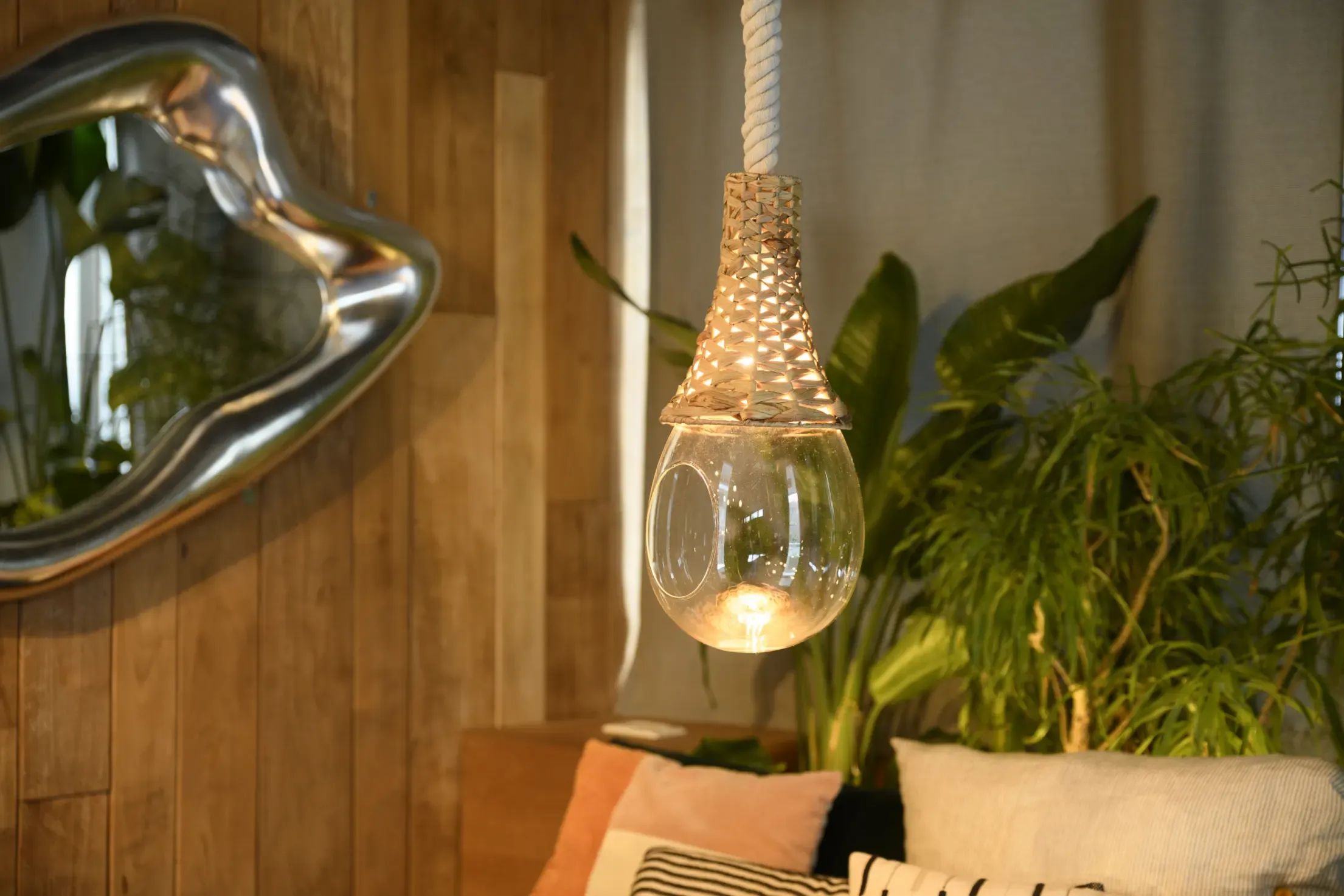 スワン　ハンギングライト ペンダント　ロープソケット 流木 電球付き 楽天市場】SWAN スワン電器 Another Garden BOTANIC Hanging