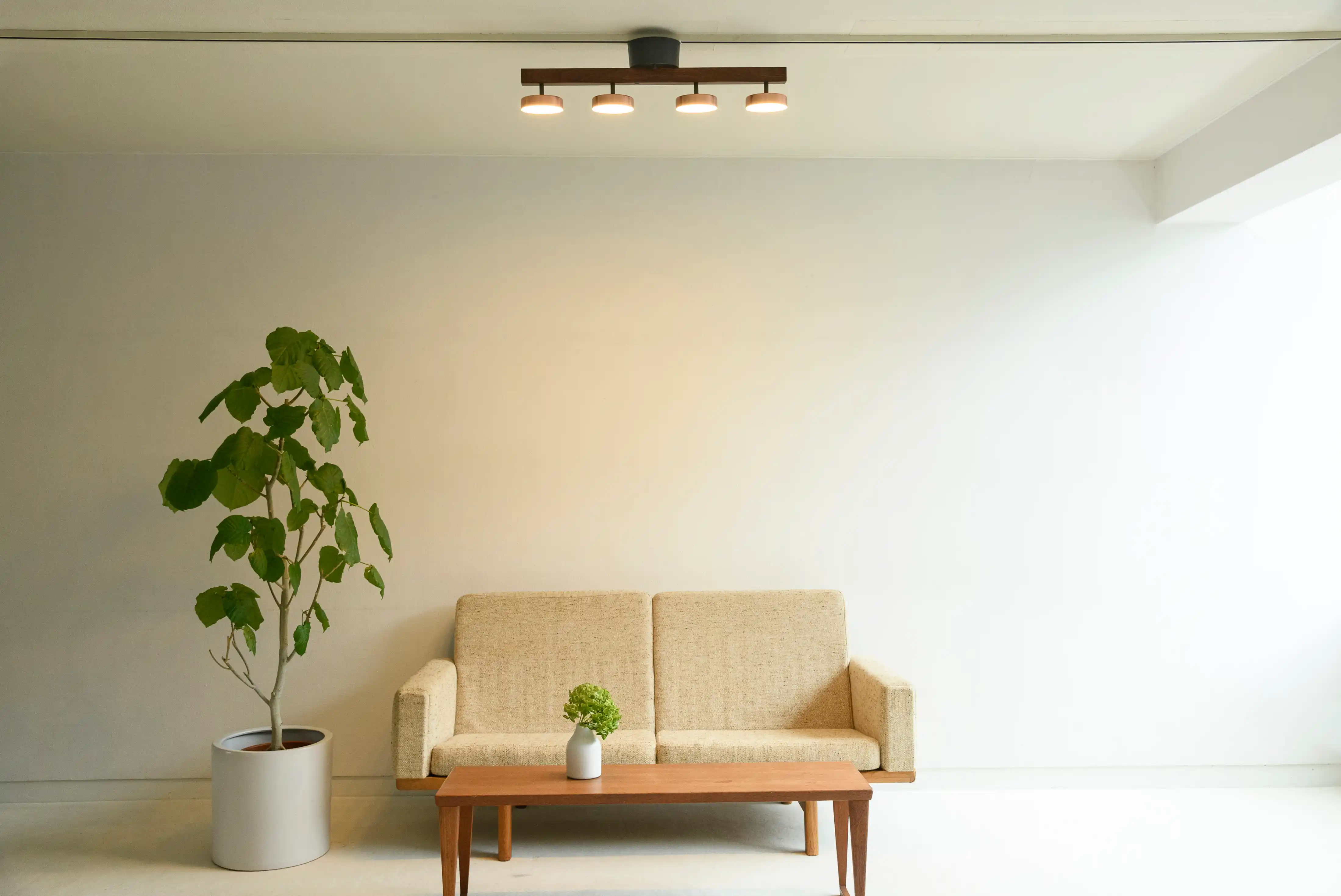 美品　スワン電器　ルマーニ　ゴールド　リモコン付き RUMANI4 CEILING LIGHT | スワン電器 | SWAN