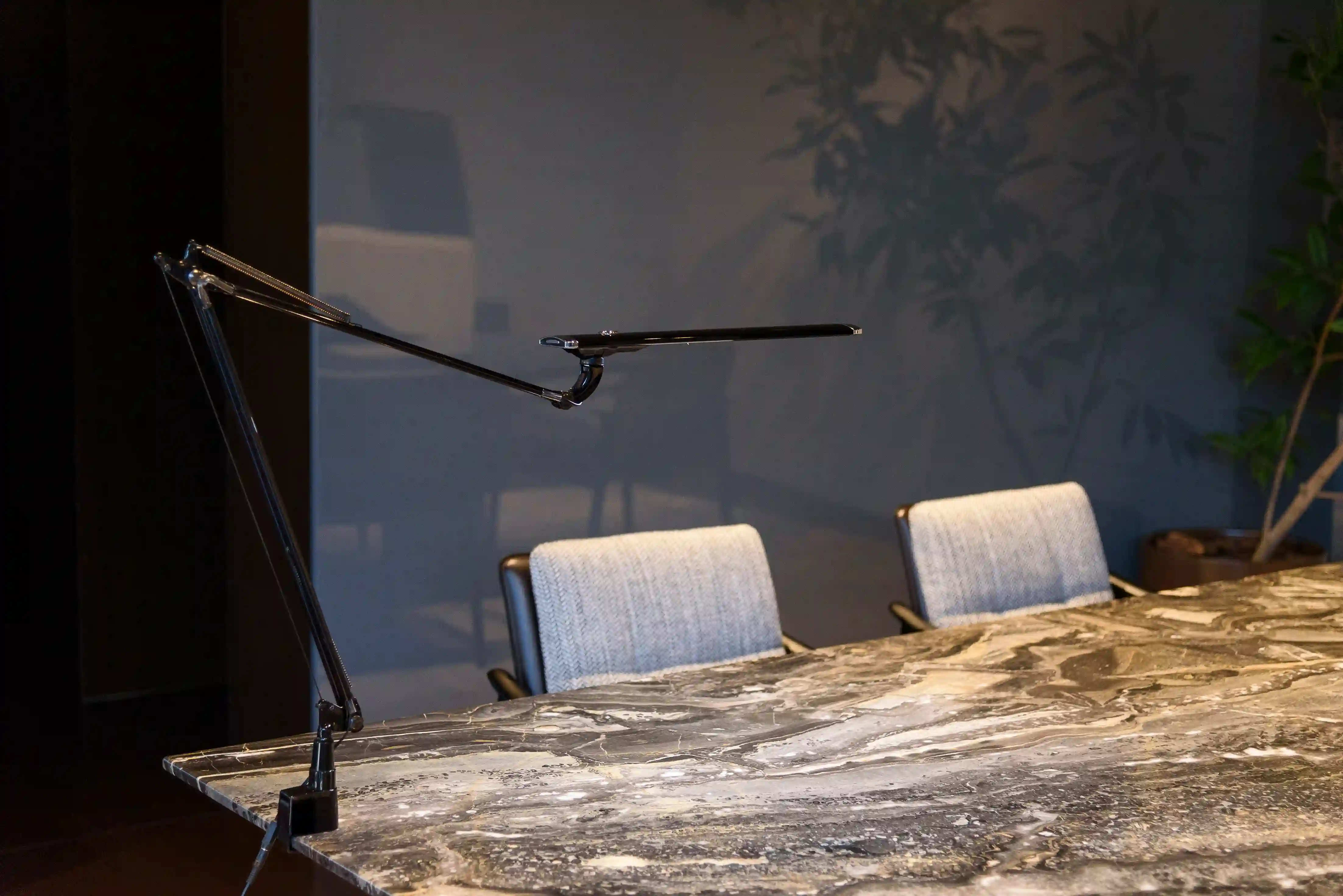 SWAN LEDデスクライト LEX-976NA（ナチュラル） SWAN LEDデスクライト LEX-976NA（ナチュラル）