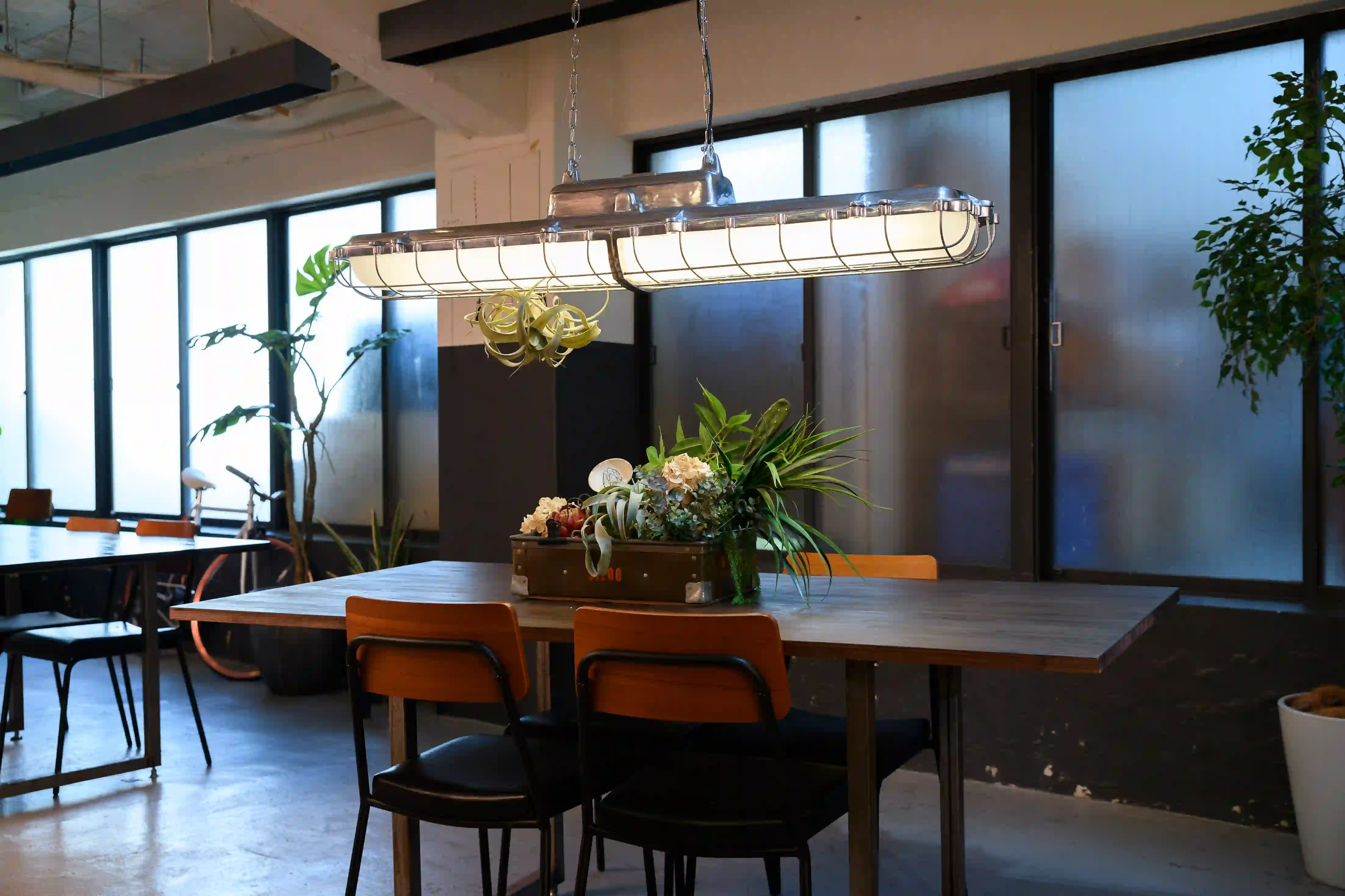 栄光社 エーワン号 昭和実用車 ☆砲丸ライト タイヤチューブ新品交換済 散光式警光灯 AJシリーズ | AJM-M1 | 製品概要 | 株式会社パトライト