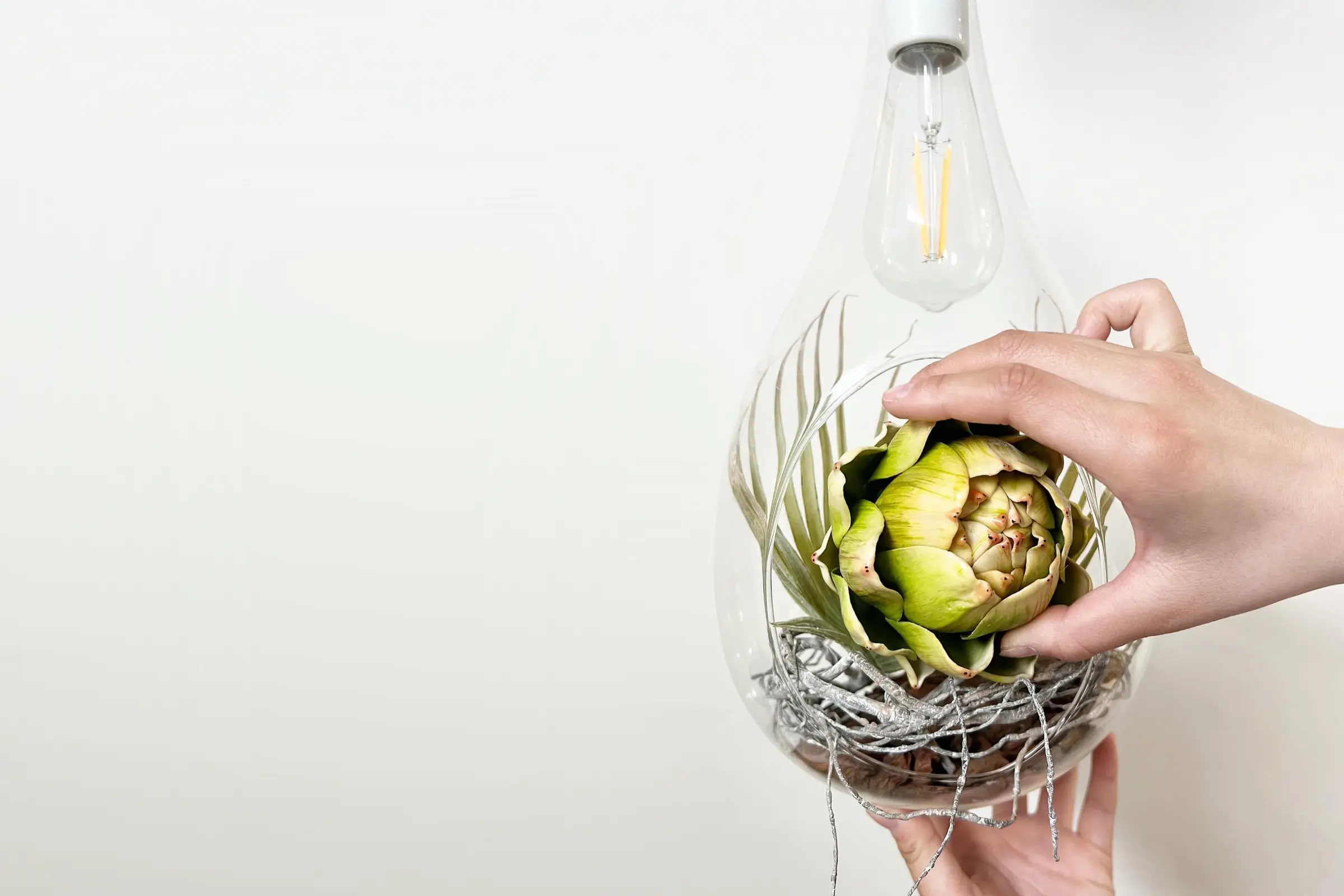 スワン電器　ハンディングライト　1つのみ7000円　2つセット13000円 BOTANIC HANGING LIGHT with FAKEGREEN | スワン電器 | SWAN